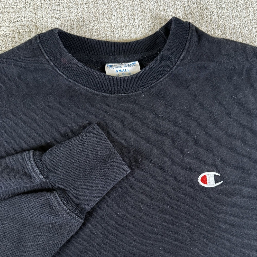 Champion Men's Small Black Reverse Weave Crew Neck Pullover Sweatshirt